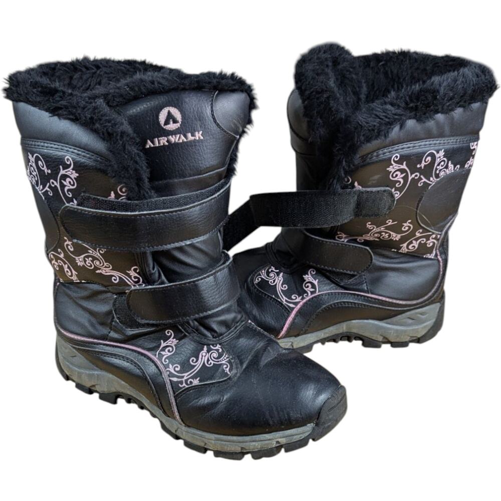 Womens Airwalk Snow Boots Thermolite Faux Fur Lined Size 8.5 (BROKEN STRAP END)